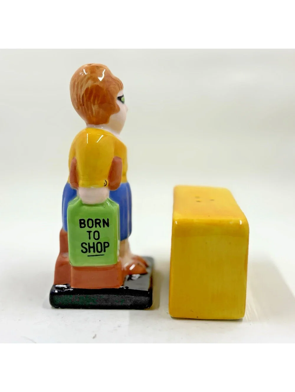 Born To Shop & Gold Credit Card Salt And Pepper Shakers